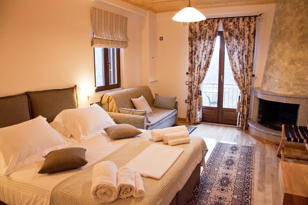 Elova Hotel Zátouna Buitenkant foto